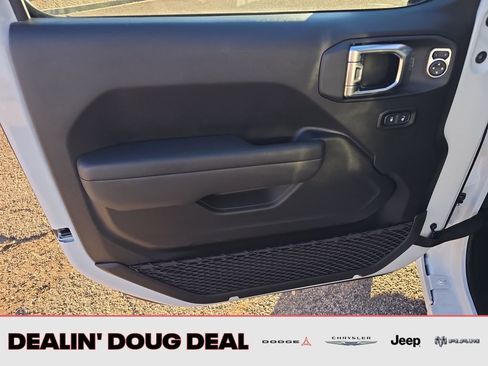 New 2026 Jeep Gladiator Sport image 11