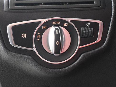 Certified 2022 Mercedes-Benz GLC 300 4MATIC image 27