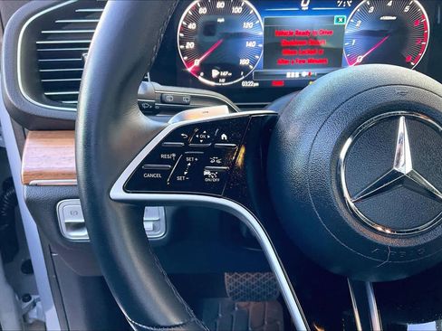 Used 2025 Mercedes-Benz GLE 450 4MATIC image 23