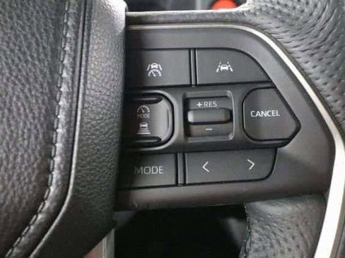 New 2025 Toyota Tacoma TRD Off-Road image 10