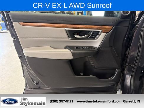 Used 2019 Honda CR-V EX-L image 17