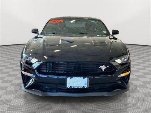 Used 2019 Ford Mustang GT Premium w/ Equipment Group 401A image 7