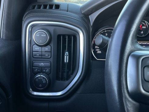 Used 2021 Chevrolet Silverado 1500 LT w/ Texas Edition Plus image 13