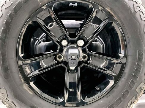 Used 2020 Jeep Wrangler Unlimited Sport image 23