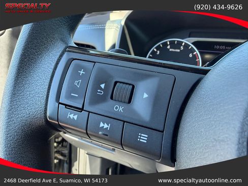 Used 2023 Nissan Rogue SV AWD/4WD image 16