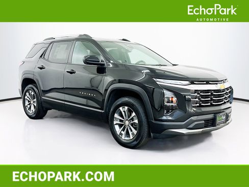 Used 2025 Chevrolet Equinox LT w/ Convenience Package II image 1