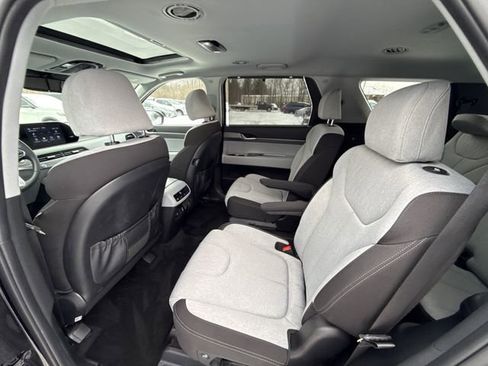 Used 2021 Hyundai Palisade SEL w/ Convenience Package image 37
