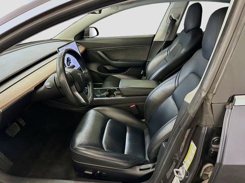 Used 2019 Tesla Model 3 Long Range image 13