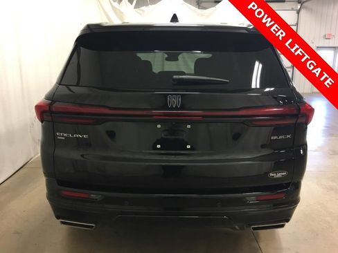 Used 2025 Buick Enclave Sport Touring image 5