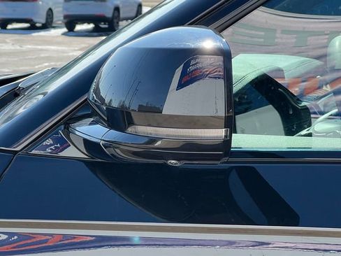 Used 2025 Jeep Grand Cherokee Limited w/ Luxury Tech Group II image 44