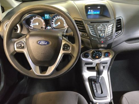 Used 2019 Ford Fiesta SE FWD image 22