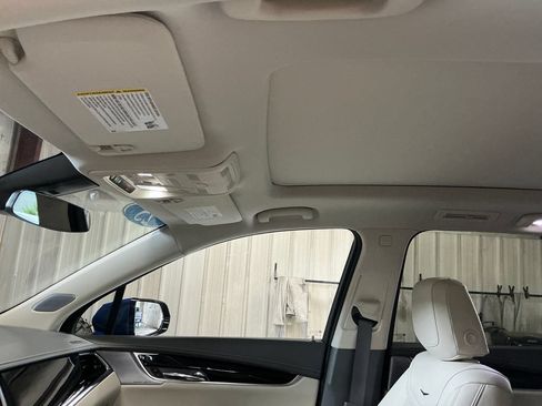 Used 2025 Cadillac XT6 Premium Luxury w/ LPO, Floor Liner Package AWD/4WD image 13