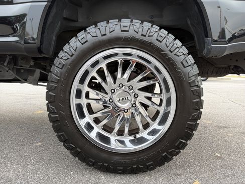 Used 2021 Ford F250 Platinum image 21