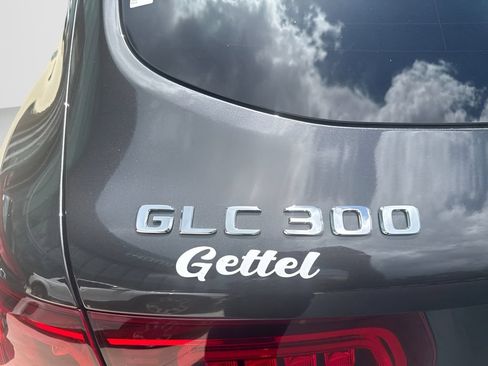 Used 2022 Mercedes-Benz GLC 300 4MATIC image 23