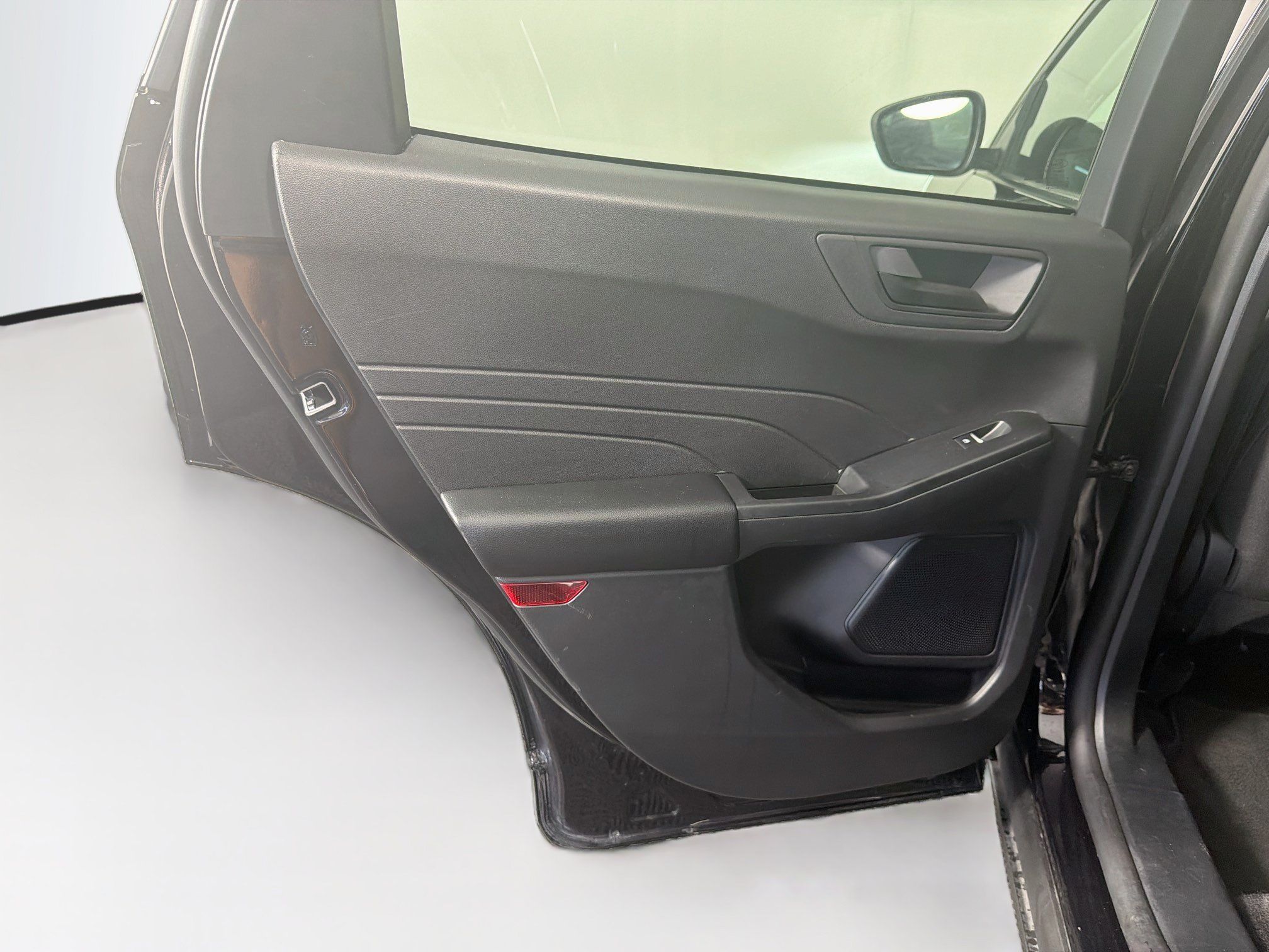 Used 2025 Ford Escape Active FWD image 25