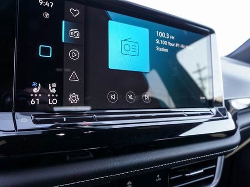 Used 2024 Volkswagen Atlas Cross Sport SE image 21