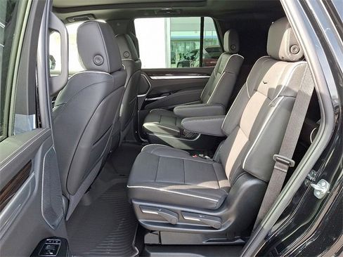 New 2026 Cadillac Escalade Luxury w/ Touring Package image 7