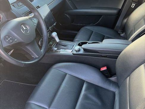 Used 2008 Mercedes-Benz C 350 Sport image 6