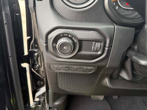 New 2026 Jeep Wrangler Unlimited Rubicon image 28