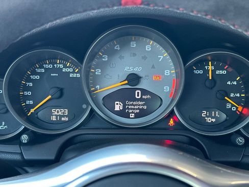 Used 2011 Porsche 911 GT3 RS 4.0 RWD image 28