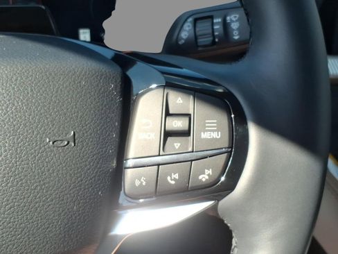 New 2026 Ford Explorer Platinum image 24