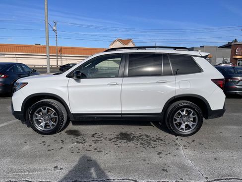 Used 2023 Honda Passport TrailSport image 21