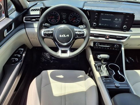 Used 2022 Kia K5 LXS FWD image 16