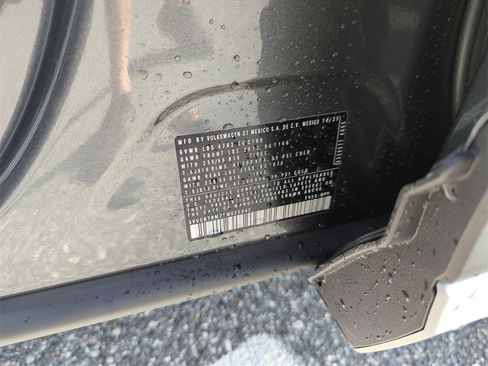 New 2026 Volkswagen Tiguan S image 43