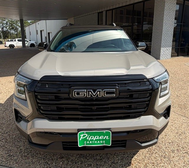 New 2027 GMC Terrain Elevation w/ Elevation Premium Package FWD image 3
