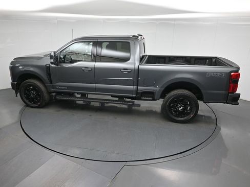 New 2026 Ford F250 Lariat w/ Black Appearance Package image 41