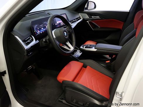 Certified 2025 BMW X1 xDrive28i w/ Premium Package image 11