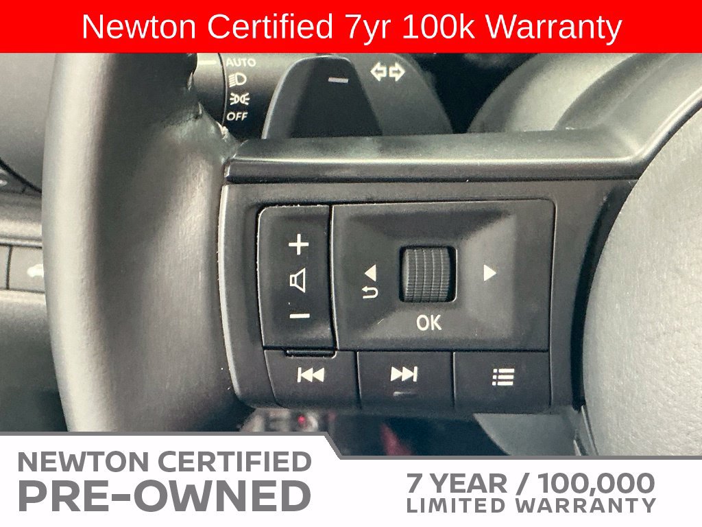 Used 2025 Nissan Pathfinder SV w/ SV Premium Package FWD image 34
