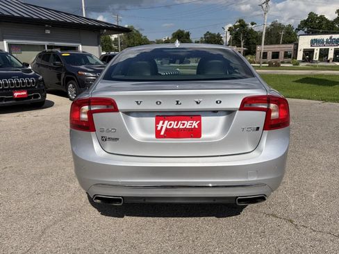 Used 2017 Volvo S60 T5 Inscription AWD/4WD image 7
