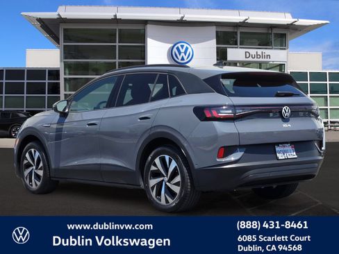 Certified 2023 Volkswagen ID.4 Pro RWD image 6