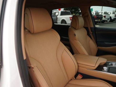 Used 2022 Genesis GV80 2.5T w/ Prestige Package 05 RWD image 20