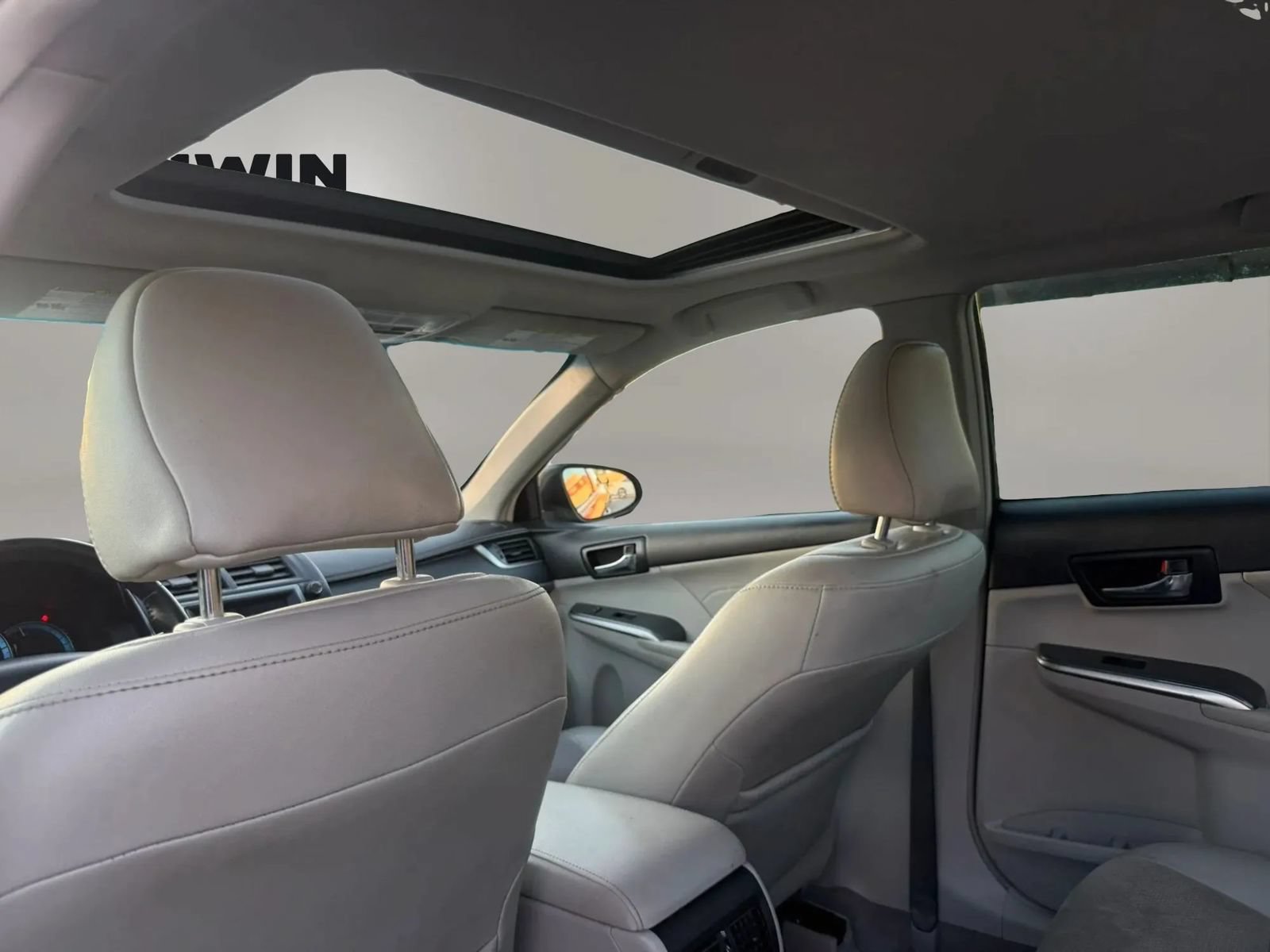 Used 2013 Toyota Camry XLE w/ Leather Pkg FWD image 26