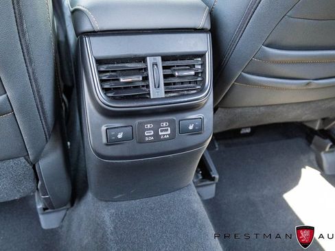 Used 2025 Subaru Outback Wilderness AWD/4WD image 32