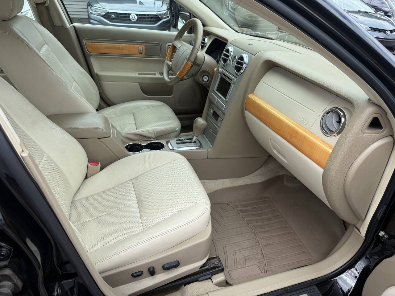 Used 2006 Lincoln Zephyr FWD image 9