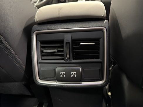 Certified 2023 Subaru Forester Limited image 36