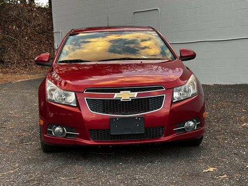 Used 2014 Chevrolet Cruze LT w/ All-Star Edition image 2