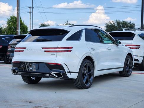 Used 2026 Genesis GV70 2.5T Sport Prestige AWD/4WD image 3