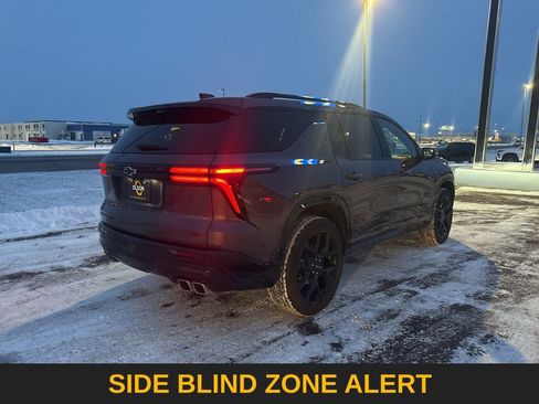 Certified 2025 Chevrolet Traverse RS w/ LPO, Floor Liner Package image 7