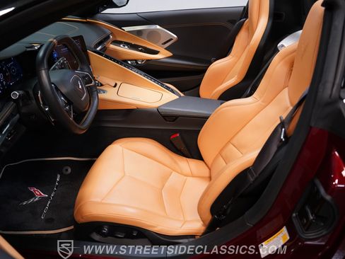Used 2020 Chevrolet Corvette Stingray Preferred Conv w/ 2LT Preferred Equipment Group RWD image 29