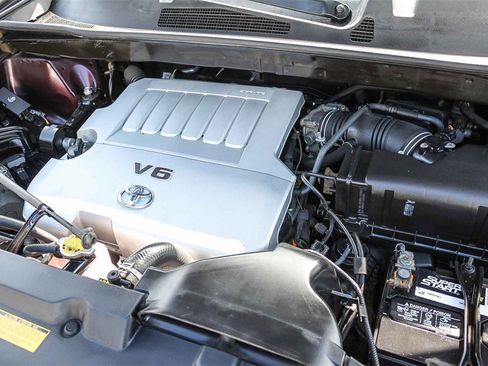 Used 2013 Toyota Highlander SE image 34