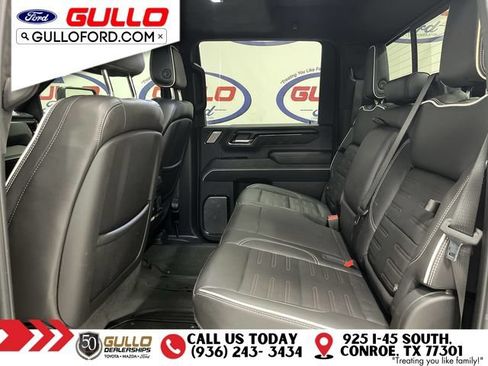 Used 2025 GMC Sierra 2500 AT4X AWD/4WD image 14