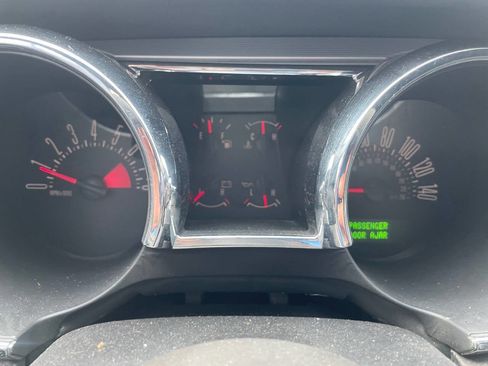 Used 2006 Ford Mustang GT Premium image 31