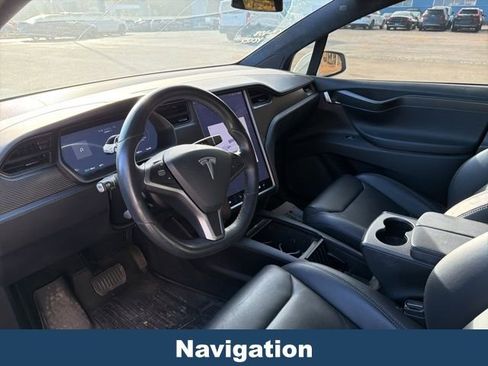 Used 2018 Tesla Model X 100D image 4