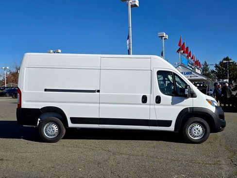 New 2026 RAM ProMaster 2500 w/ Advanced Safety Group image 7