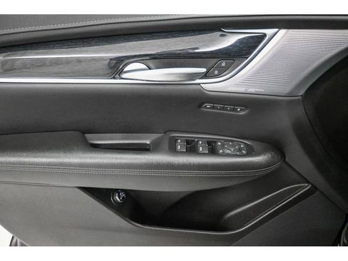 Certified 2023 Cadillac XT5 Premium Luxury w/ Technology Package image 29