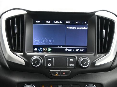 Used 2024 GMC Terrain SLT AWD/4WD image 19